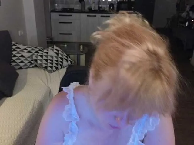 brilliantvictoria free chat on liveonude Image 6