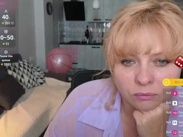 brilliantvictoria free chat on liveonude Image 8