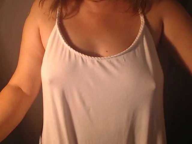 DiamondJo free chat on liveonude Image 16