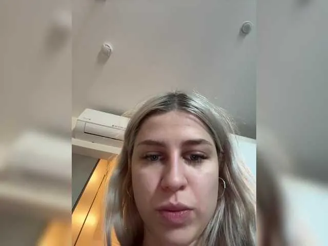 Katyushaa free chat on liveonude Image 3