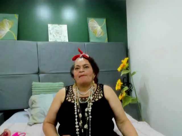 harleyysummers free chat on liveonude Image 8