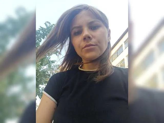 BELBIG free chat on liveonude Image 12