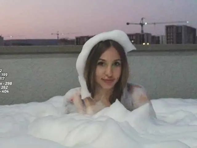 iamLila free chat on liveonude Image 11