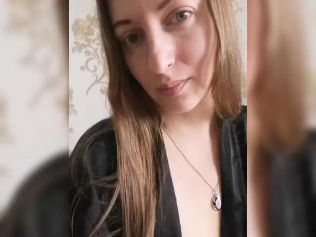 DiamondJo free chat on liveonude Image 7