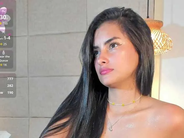 flirtysecretary123 free chat on liveonude Image 15