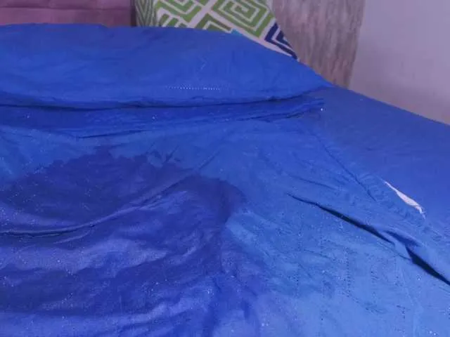 karolwhite_ free chat on liveonude Image 9