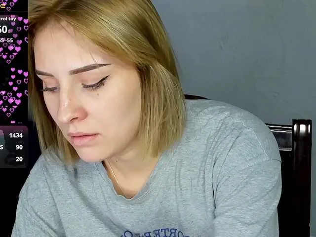 Wild-Angel777 free chat on liveonude Image 14