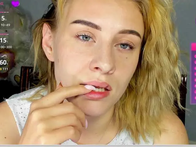 Wild-Angel777 free chat on liveonude Image 6