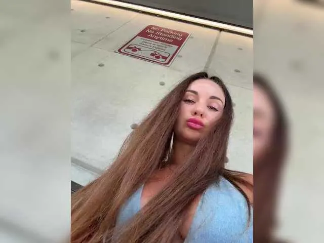 PinkFoxya free chat on liveonude Image 19