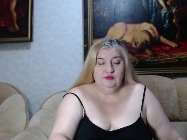 xunybany free chat on liveonude Image 14