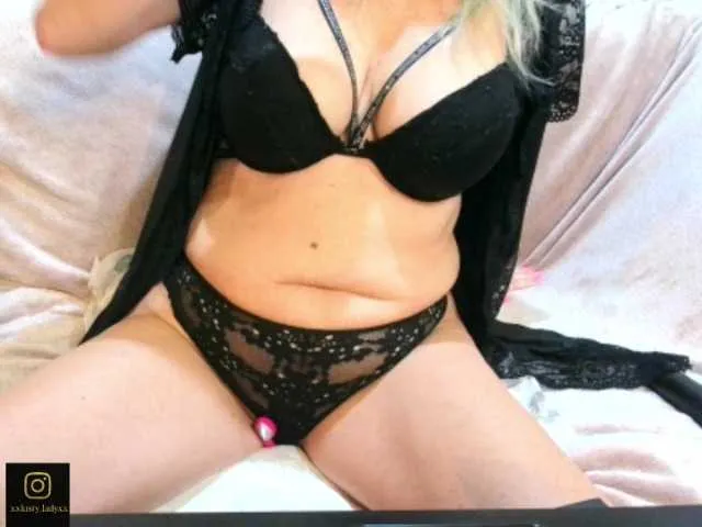 PinkFoxya free chat on liveonude Image 5