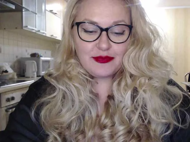 xunybany free chat on liveonude Image 19