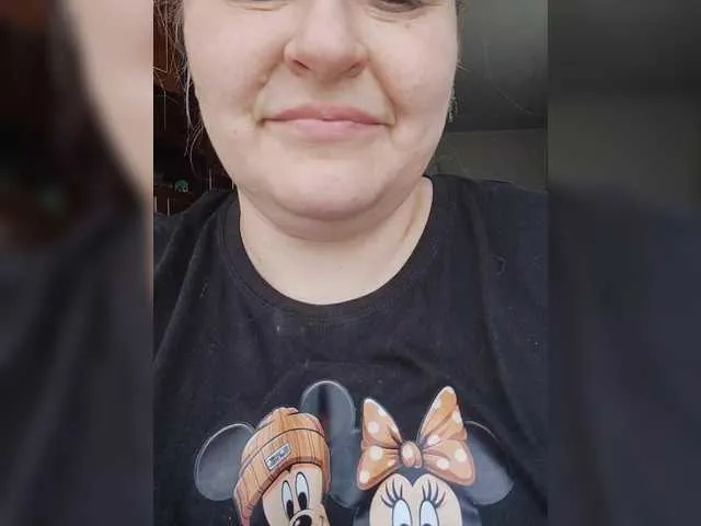 xunybany free chat on liveonude Image 2