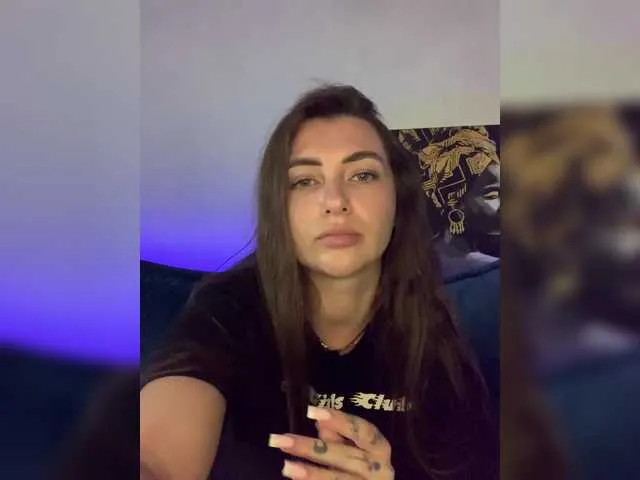 HEYBANANA free chat on liveonude Image 10