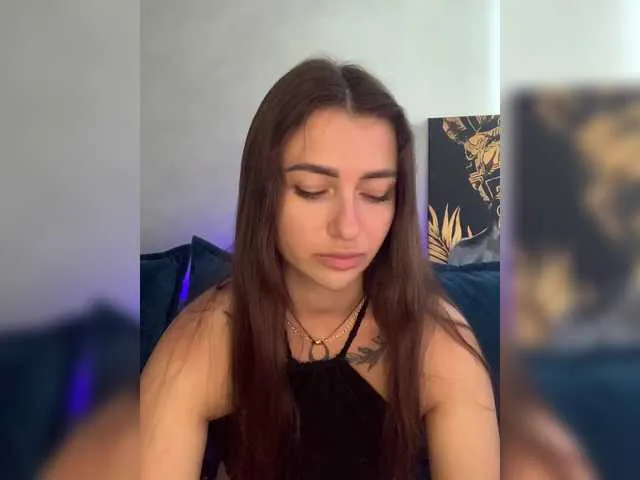 HEYBANANA free chat on liveonude Image 6