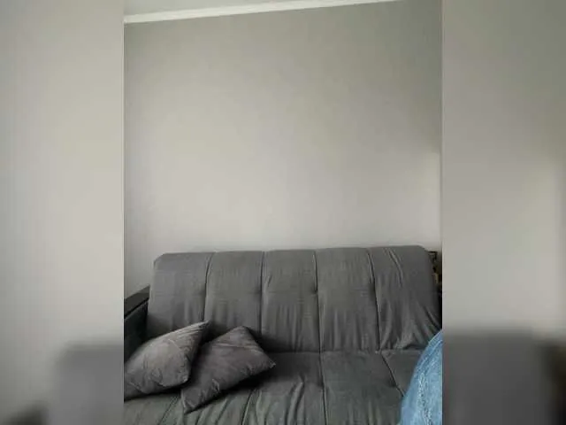 mandarinkaa free chat on liveonude Image 18