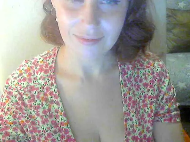 xunybany free chat on liveonude Image 19