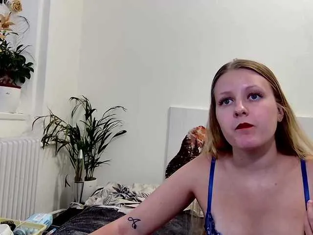 harleyysummers free chat on liveonude Image 12