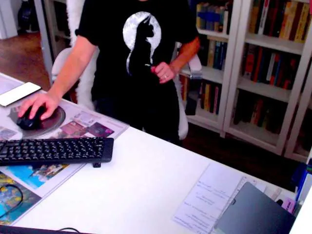 xxangelcatxx free chat on liveonude