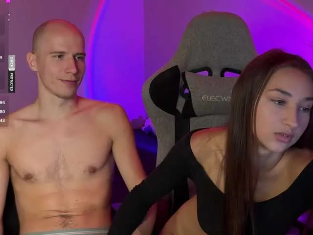 rouxe_lee free chat on liveonude Image 10