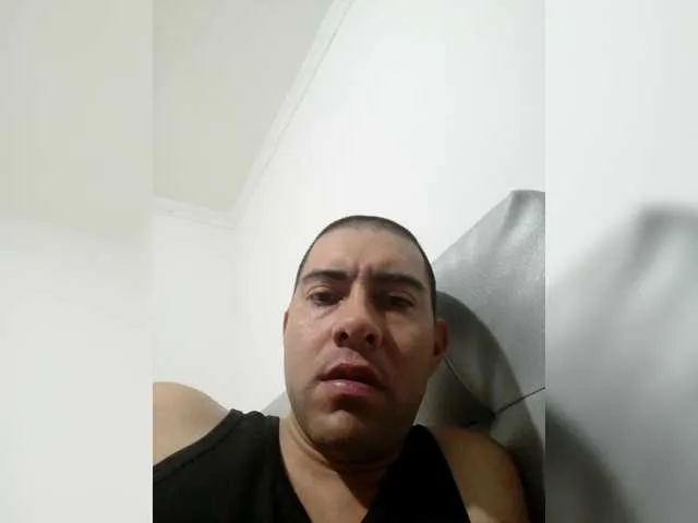 BELBIG free chat on liveonude Image 16