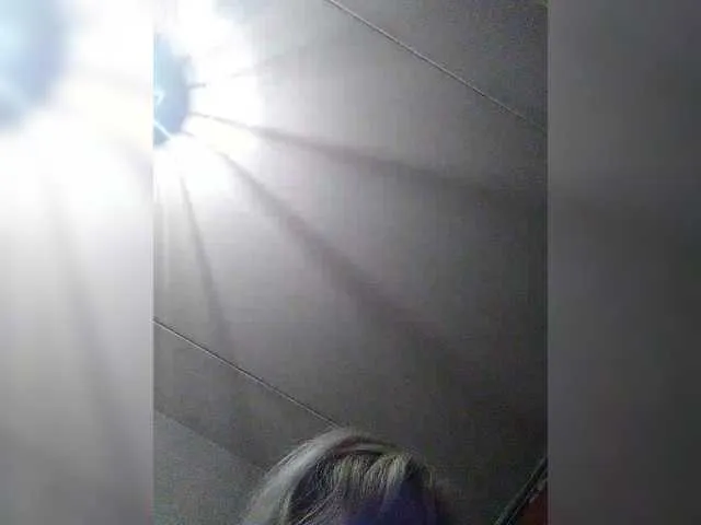 BELBIG free chat on liveonude Image 4