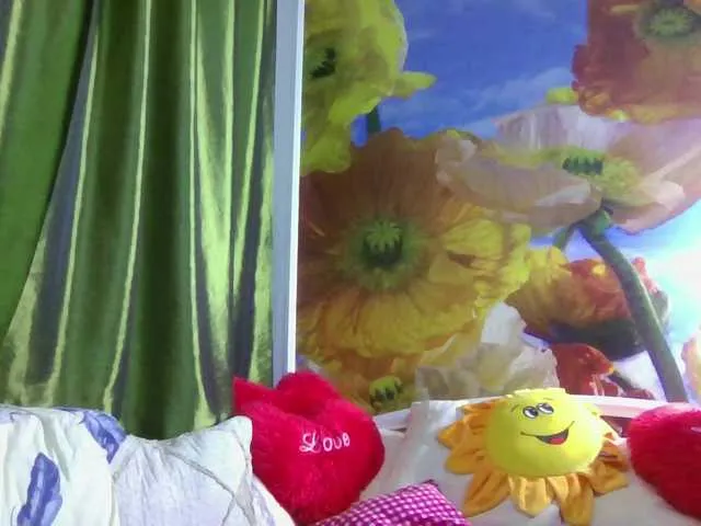 ELENA-XXX free chat on liveonude Image 13