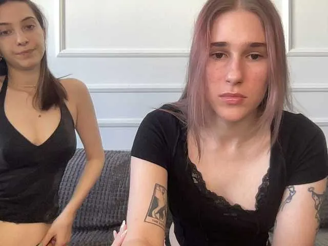 Wild-Angel777 free chat on liveonude Image 16