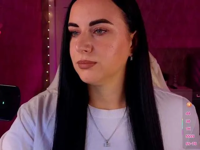 BELBIG free chat on liveonude Image 4