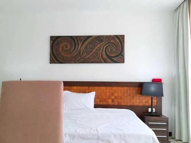 Yvonna free chat on liveonude