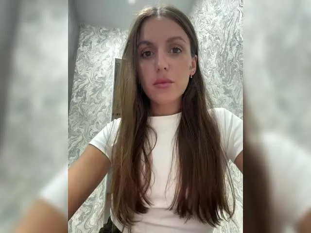 ELENA-XXX free chat on liveonude Image 14