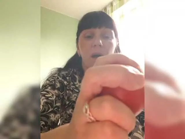 priyonti34 free chat on liveonude Image 5