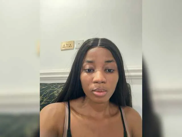 zolanooryi free chat on liveonude