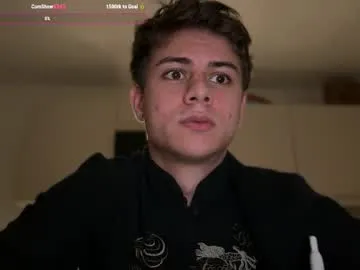 xunybany free chat on liveonude Image 16