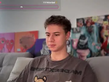 xunybany free chat on liveonude Image 9