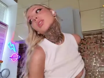 xunybany free chat on liveonude Image 12