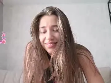 _aura_18 free chat on liveonude