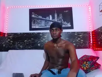 _tyler_joness free chat on liveonude Image 5