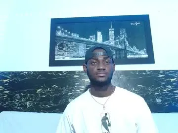 _tyler_joness free chat on liveonude Image 9