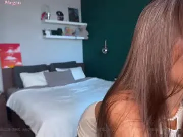 ELENA-XXX free chat on liveonude Image 2