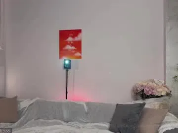 ELENA-XXX free chat on liveonude Image 9