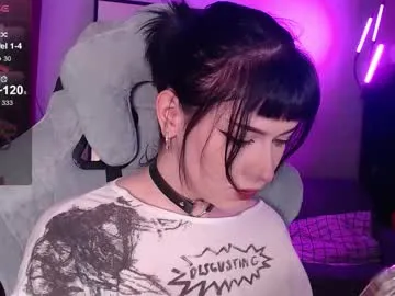 vika_loves_you free chat on liveonude Image 8