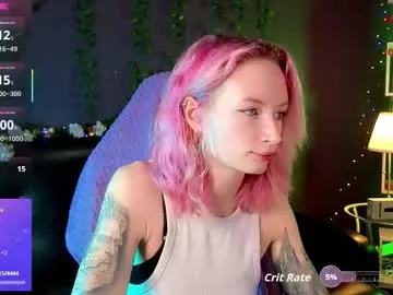 rouxe_lee free chat on liveonude Image 16