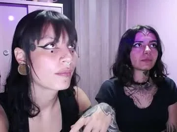 DiamondJo free chat on liveonude Image 13