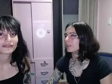 DiamondJo free chat on liveonude Image 2