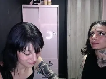 DiamondJo free chat on liveonude Image 6