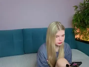 ftmcutie0901 free chat on liveonude Image 2