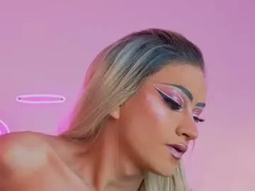 saori_newman free chat on liveonude Image 7