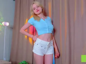 controllercutie free chat on liveonude Image 8