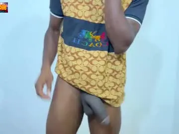 AlexAndPole free chat on liveonude Image 14